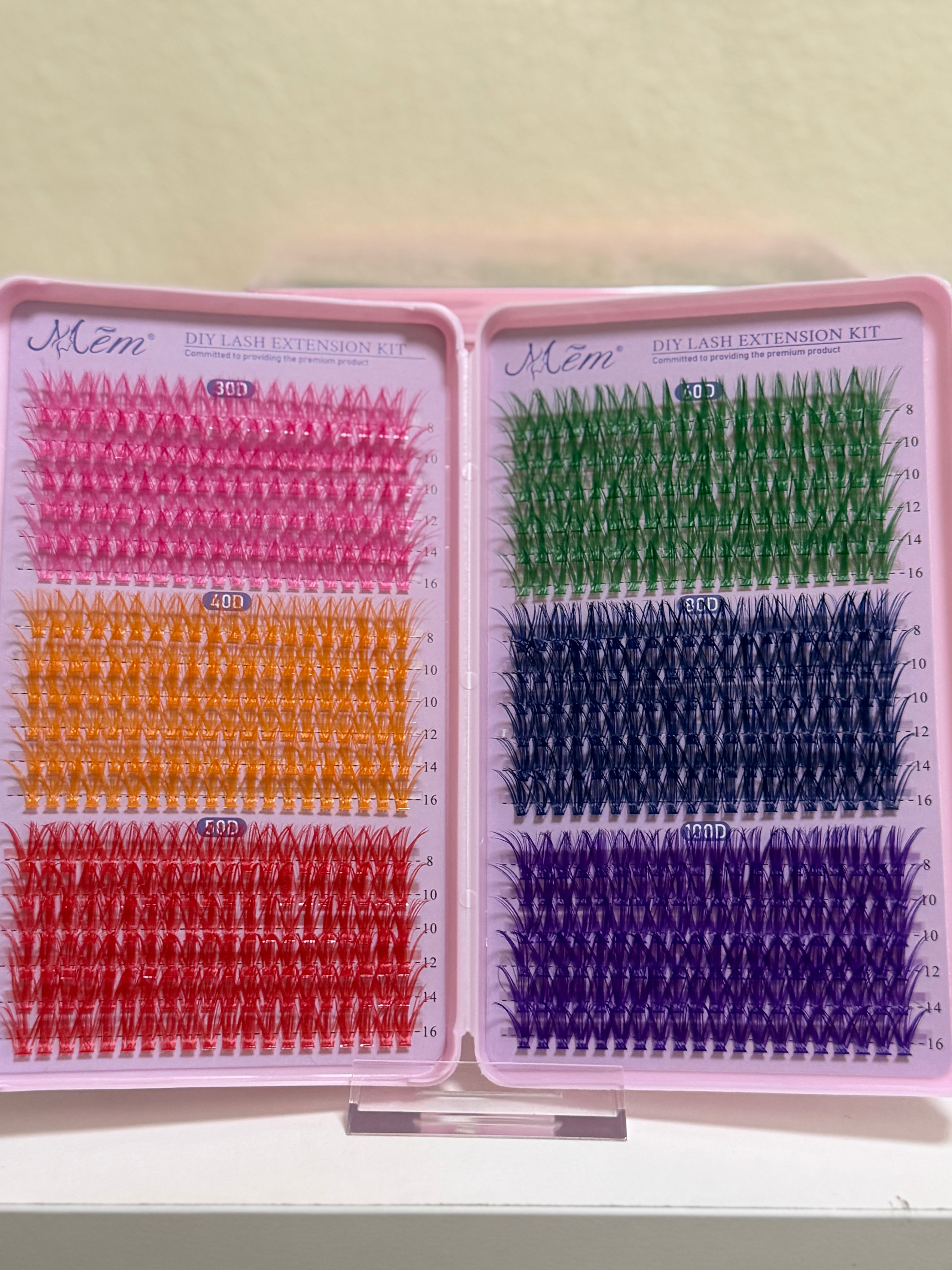 COLORED CLUSTERS