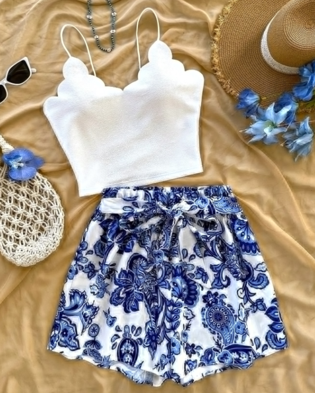 White top and blue floral shorts 2pcs set