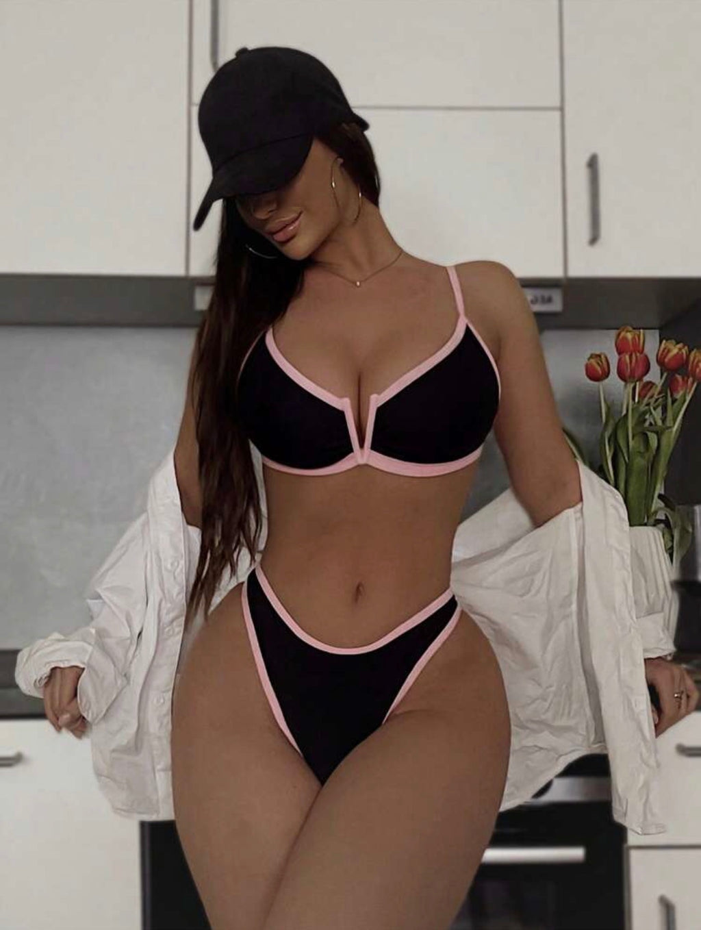 V-neck Bikini with thong