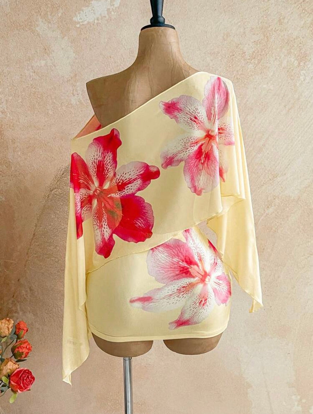 Yellow Sequin Sheer Asymmetrical Shoulder Loose Top & Skirt