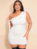 PLUS SIZE Asymmetrical Open Shoulder Ruched Hem Dress